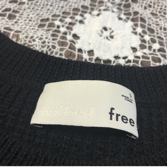 Aritzia Wilfred Free Isabelli merino wool waffle knit sweater in black size S - Picture 5 of 8